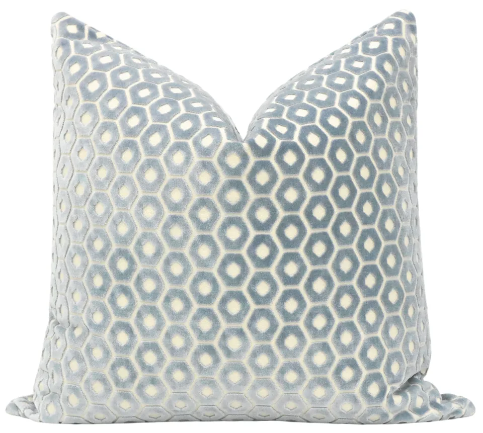 PALOMA CUT VELVET // CERULEAN BLUE - 14" X 30"