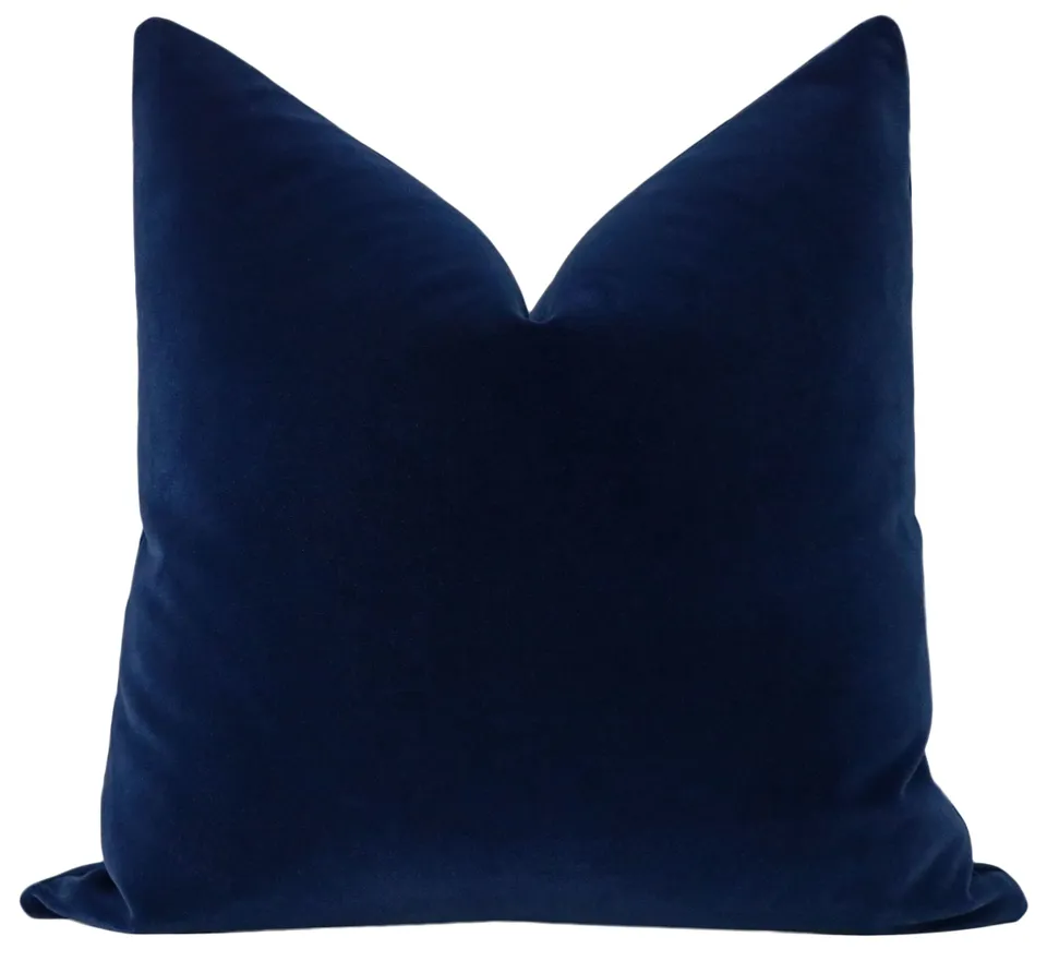MOHAIR VELVET // SAPPHIRE - 26" X 26"