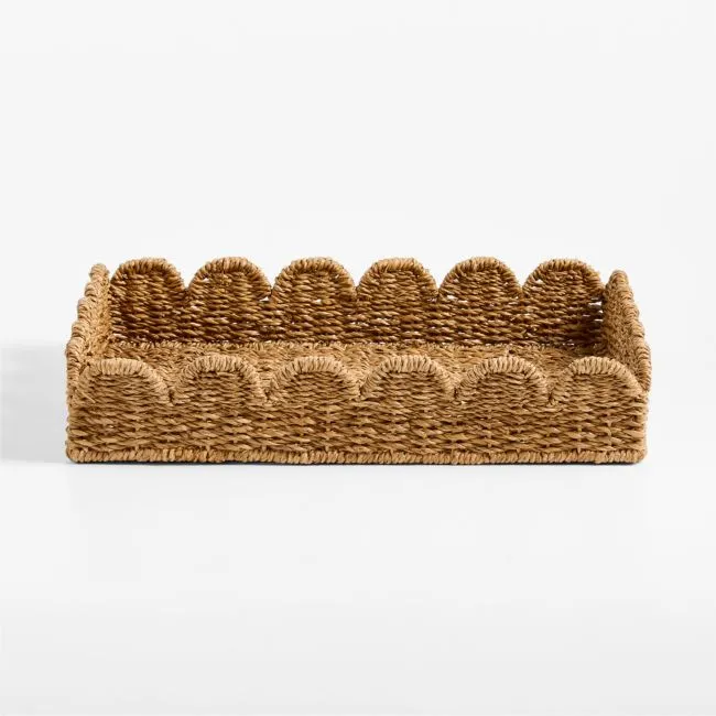 Scallop Natural Woven Fiber Small Tray
