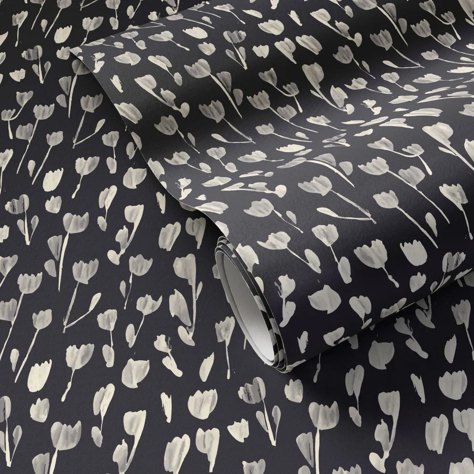 Wild Flowers I Wallpaper by Roseanne Kenny - Wild Flowers I Black II