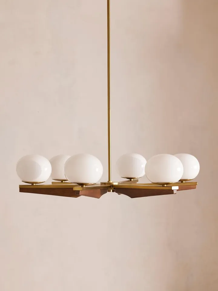 Demarco Chandelier, US