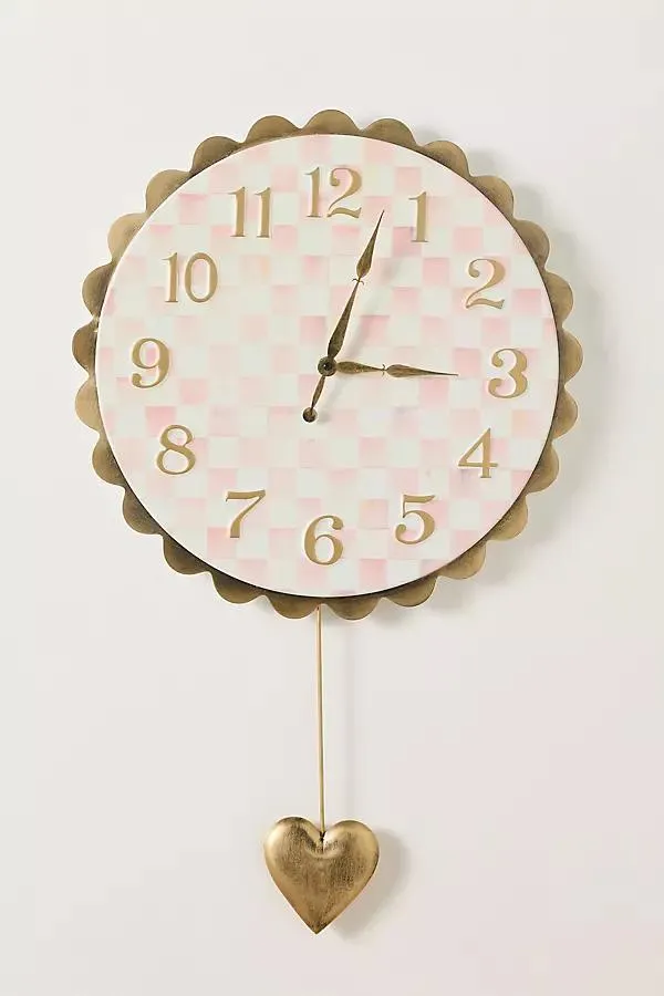 Check Heart Pendant Wall Clock
