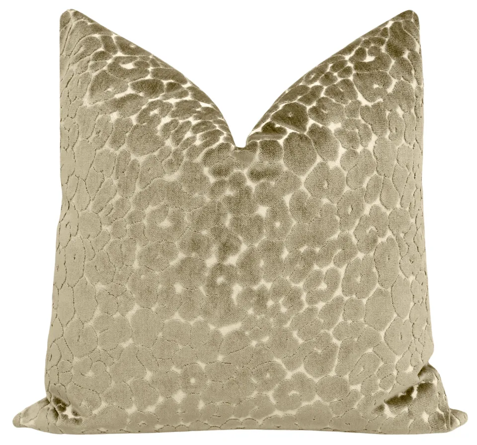 LEOPARD CUT VELVET // TAUPE - 20" X 20"