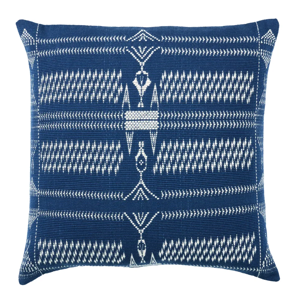 Saramati Tribal Black/ Cream Pillow Cover (18" Square)