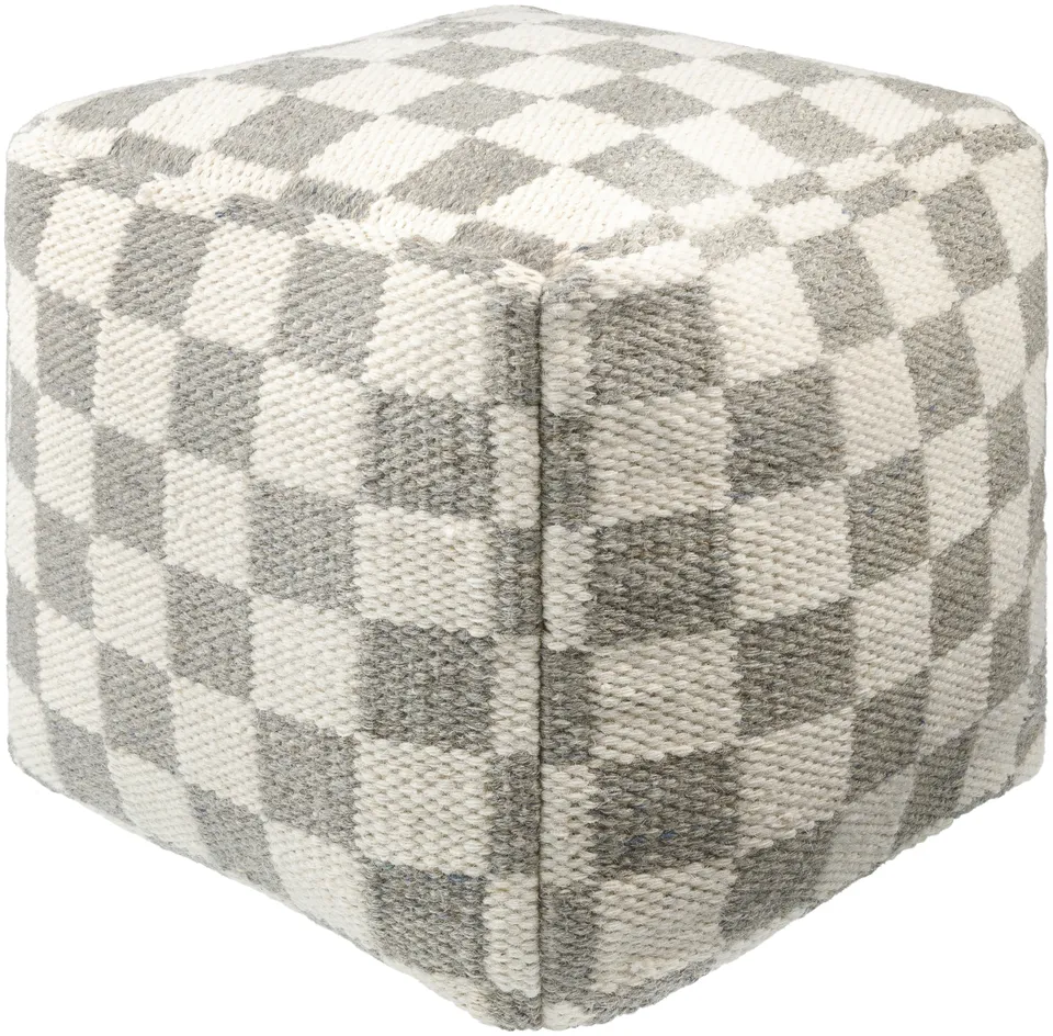 Preethi nan Pouf