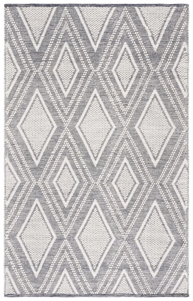 Safavieh Couture Vermont Collection Hand Woven Area Rug, Ivory / Navy, 4' x 6'