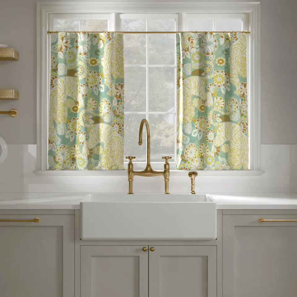 Printed Linen Café Curtain, Pistachio Siberian Tiger, 25" x 24", Privacy