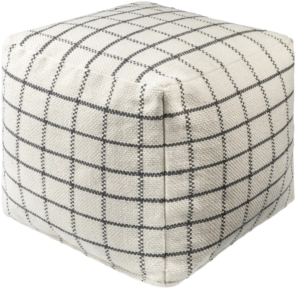 Charmaine nan Pouf