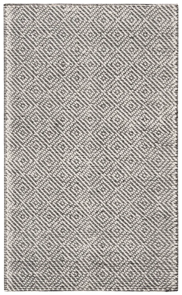Arlo Home Hand Woven Area Rug, VRM305Z, Ivory/Black,  4' X 6'