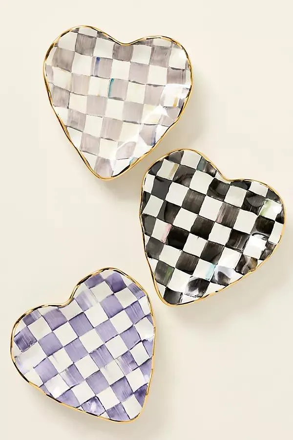 Check Fluted Ceramic Heart Plate