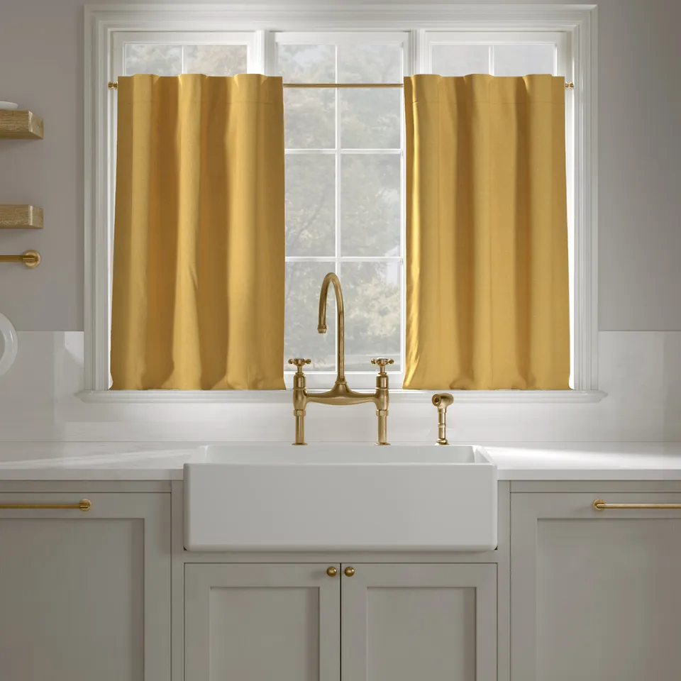 Linen Café Curtain, Sundial Linen, 25" x 24", Privacy