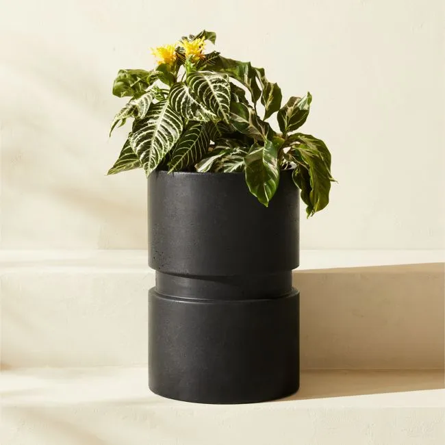 Argo Round Black Cement Indoor/Outdoor Medium Planter 17.25"H