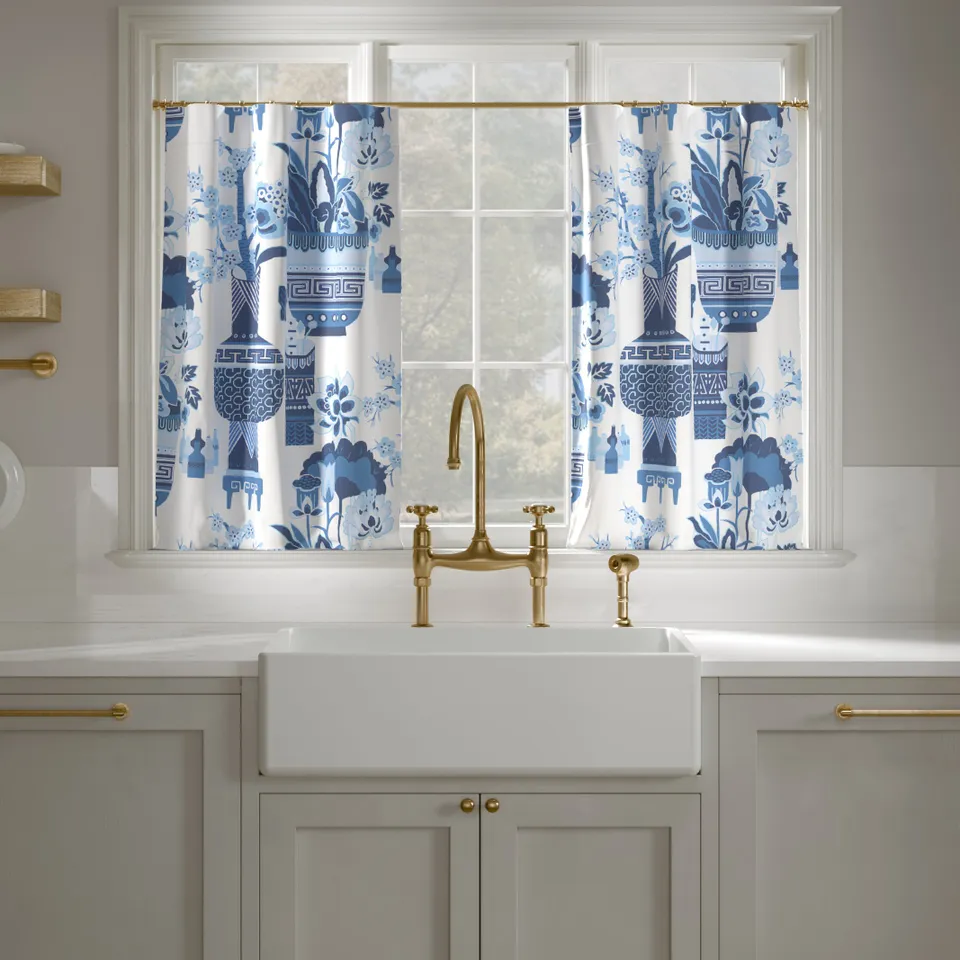 Printed Linen Café Curtain, Delft Kan-Shie, 25" x 36", Unlined