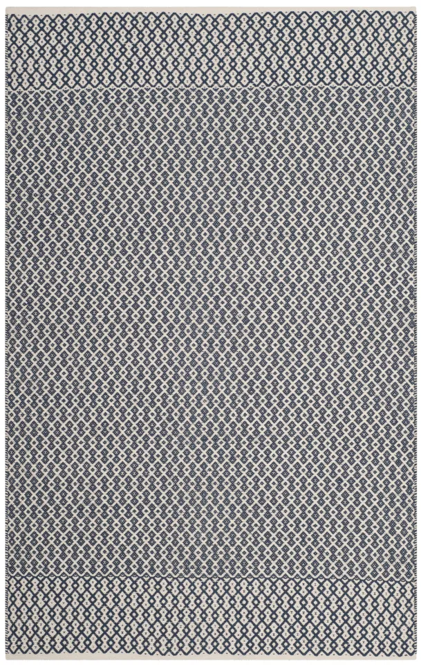Arlo Home Hand Woven Area Rug, MTK339B, Ivory/Navy,  4' X 6'