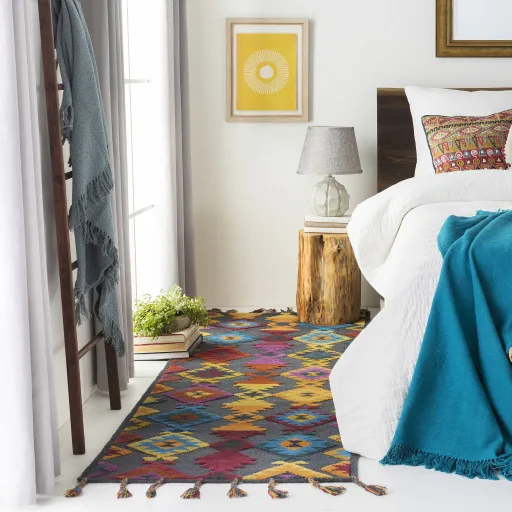 Tallo Blue Indoor 8' x 10' Handmade Rug