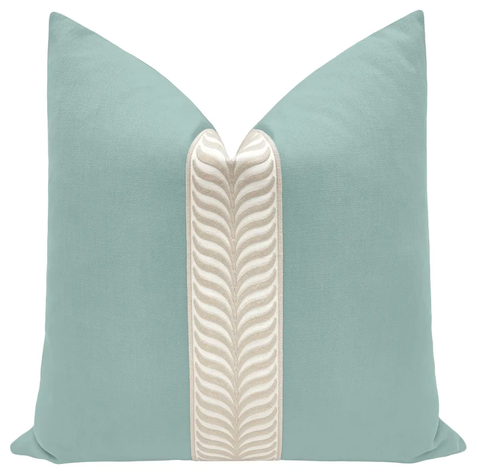 CLASSIC LINEN // SPA BLUE + TRELLIS TRIM // NATURAL - 20” X 26” STANDARD SHAM