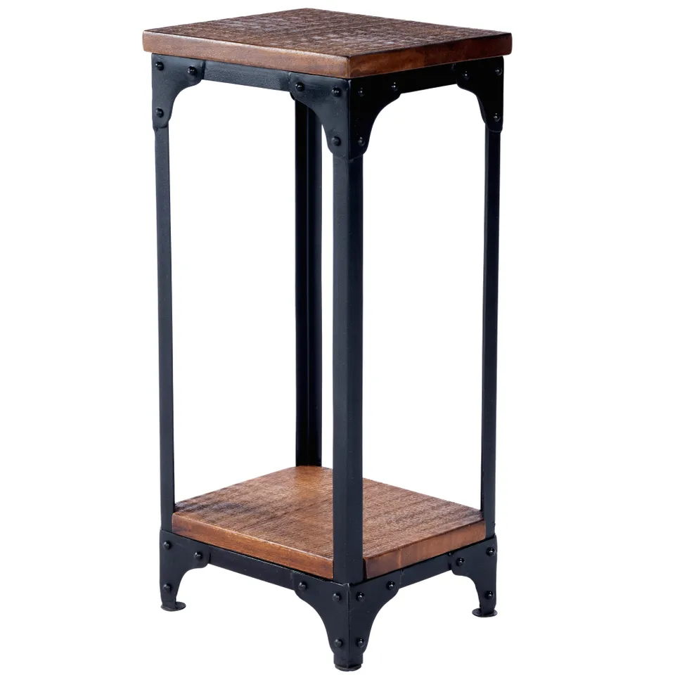 Gandolph Mountain Lodge Pedestal Stand