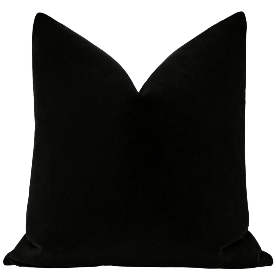 MOHAIR VELVET // CAVIAR - 20” X 26” STANDARD SHAM