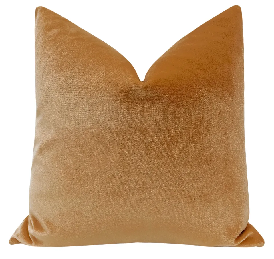 VENETIAN VELVET // TUSCAN - XL LUMBAR 14" X 48"
