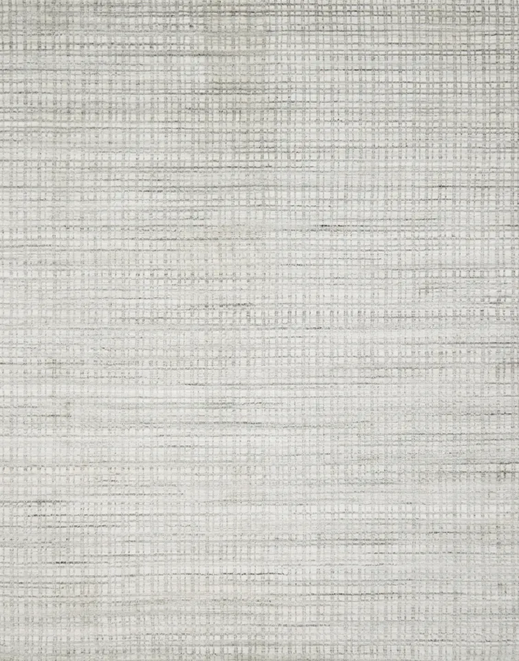 Loloi Urbana Silver 4'-0" x 6'-0"