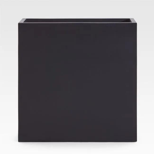 Walker 31.5" x 31.5" Black Planter