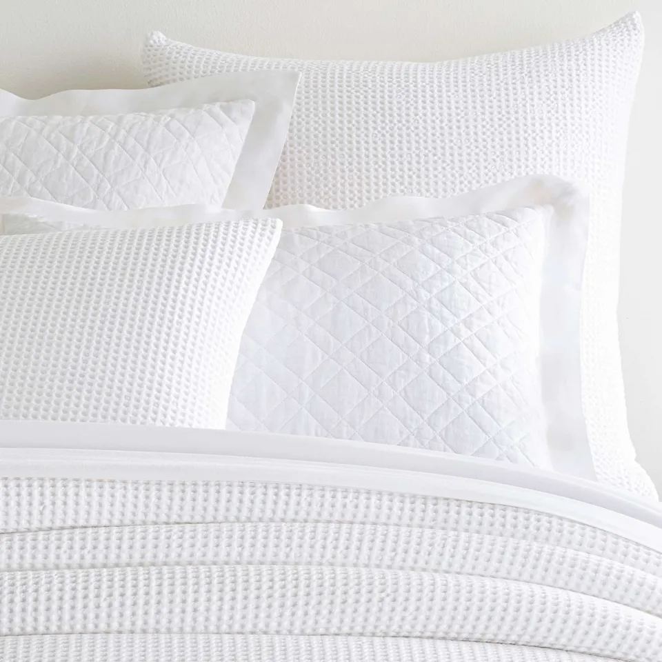 Bubble White Matelasse Sham