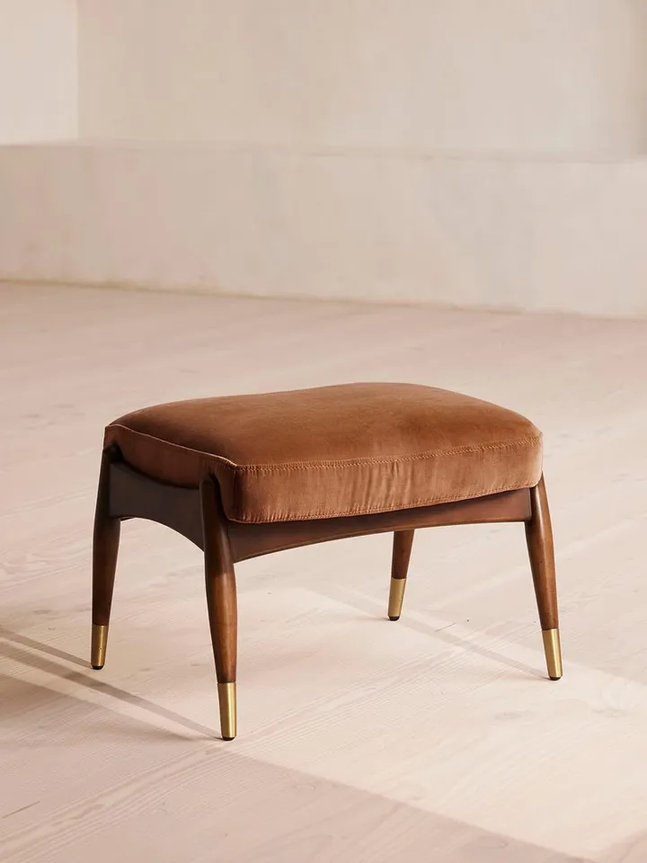 Theodore Footstool, Velvet, Cinnamon, US