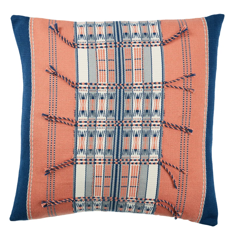 Design (US) Coral Navy 18"X18" Pillow