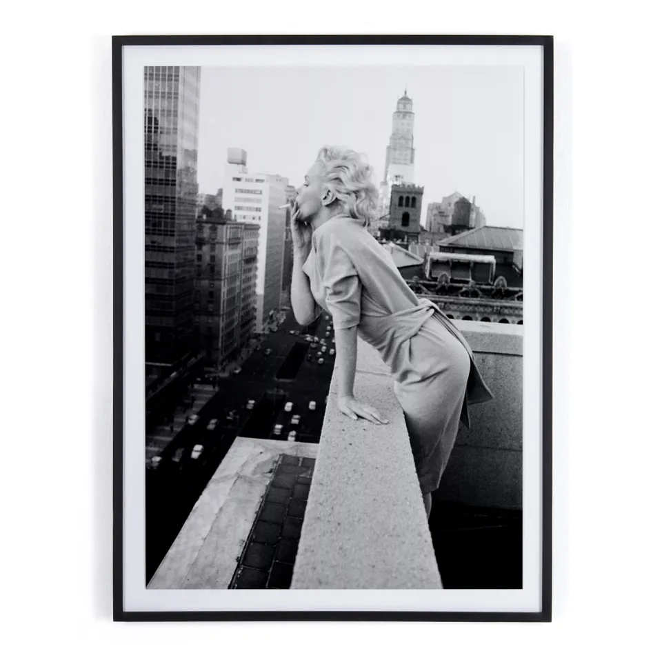 Marilyn On The Roof II by Getty Images - Black 1.5 Maple