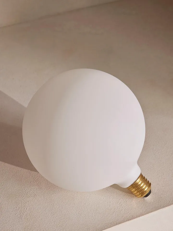 Tala Sphere IV Bulb, 8W, E26, US
