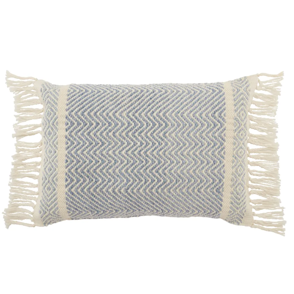 Vibe by Iker Indoor/ Outdoor Chevron Light Blue/ Ivory Pillow Cover (16"X24" Lumbar)