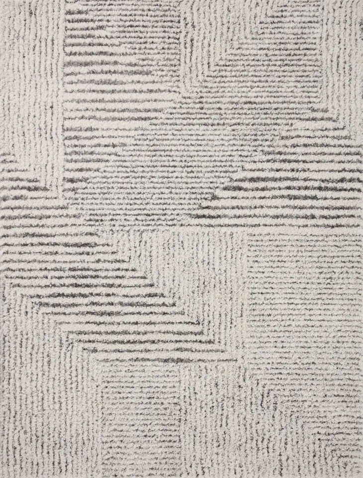 Loloi Levitt Shag Ivory / Grey 2'-7" x 7'-6"