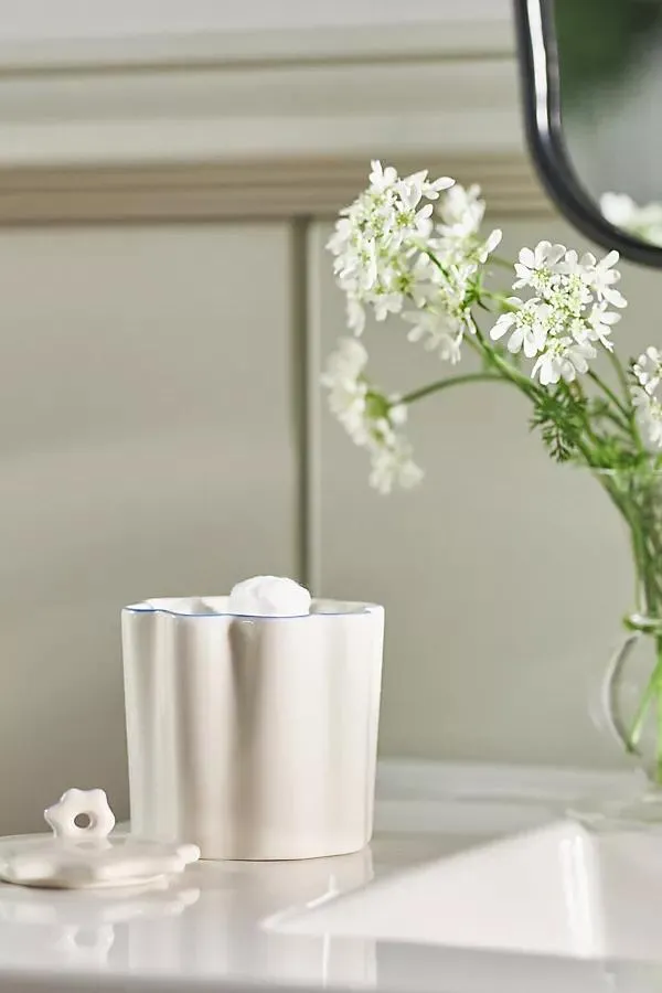 Le Marais Scalloped Bath Jar