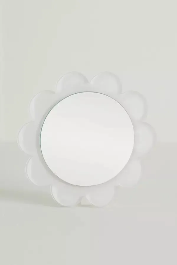 Scalloped Round Vanity Mirroru200b