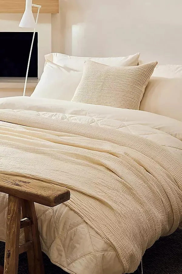 Topanga Organic Matelasse Blanket