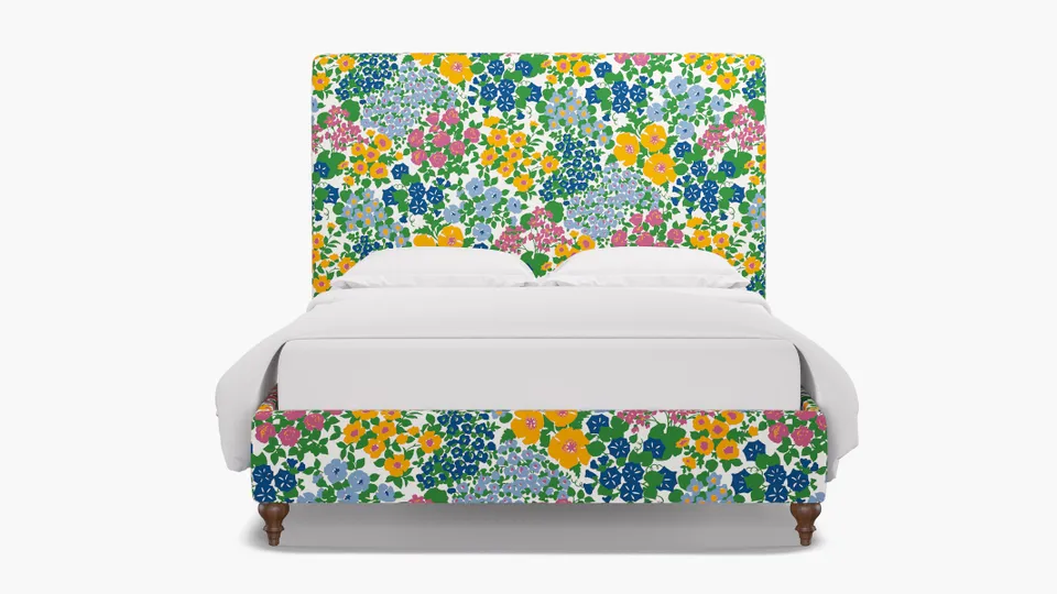 Classic Bed, Fuchsia Million Flowers, Walnut Traditional Turned Leg, Full