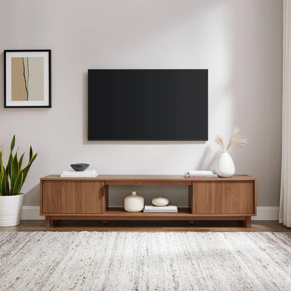 Safavieh Claude Bleached White/Natural Rattan Coastal Mdf Media Cabinet