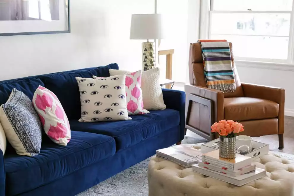 Design Story: A Living Room Blend Of Glam, Classic & Contemporary