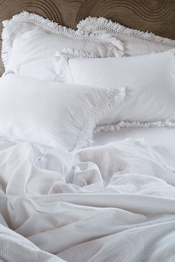 Matelasse Liora Duvet Cover By Anthropologie in White Size TW TOP/BED